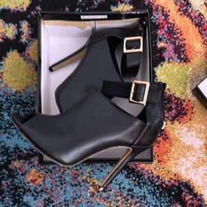 SHEIN Black Heeled Boots with Buckle Details
